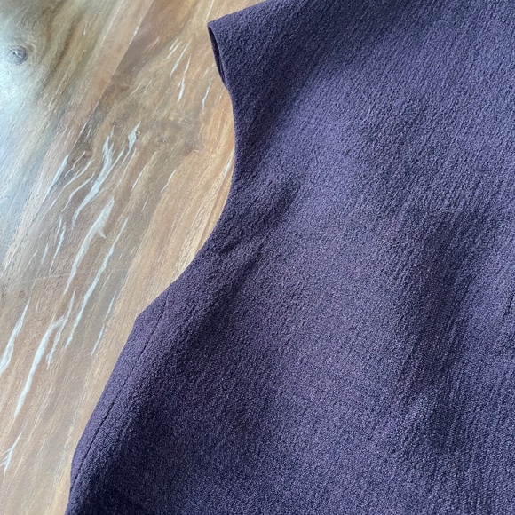 Versatile Comrags Burgundy vest - Picture 4 of 9